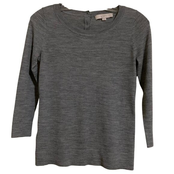 LOFT Tops - Ann Taylor Loft Gray Soft Knit Button Back Top 3/4 Sleeve. Size XS
